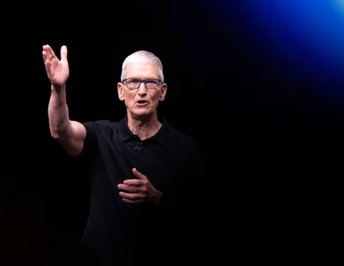 Apple Faces High Expectations at WWDC as Industry Focus Shifts Toward AI Innovation